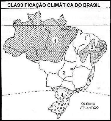 Classificação climática do Brasil, áreas1–5 com hachuras, oceanoAtlântico e linhas de latitude.